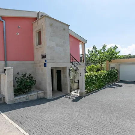 Villa Volicija Makarska